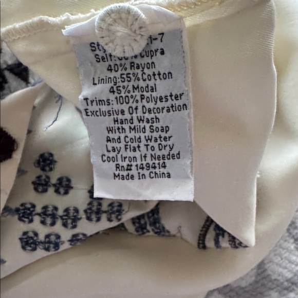 Johnny Was SAMARA 2 pieces Cream and Blue Embroidered Dress - Picture 8 of 8